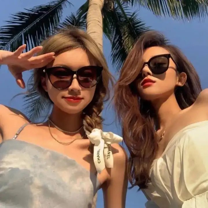 七个尖角的阁楼